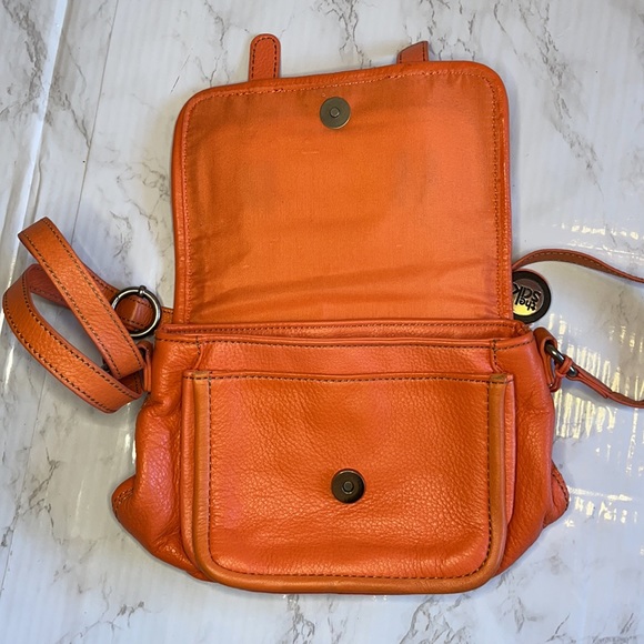 The Sak - Mini Messenger Shoulder Bag - Picture 8 of 13